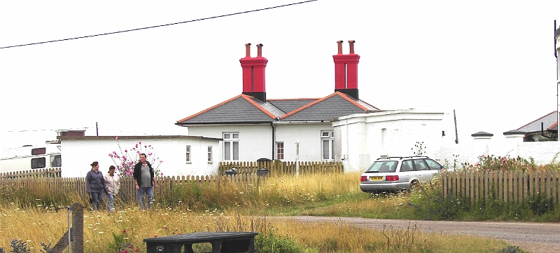 PICT0257 Lighthouse Dungeness.JPG - Lighthouse Buildings Dungeness